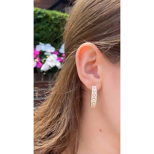 Diamond Earring Mollys Jewelers Brooklyn, NY