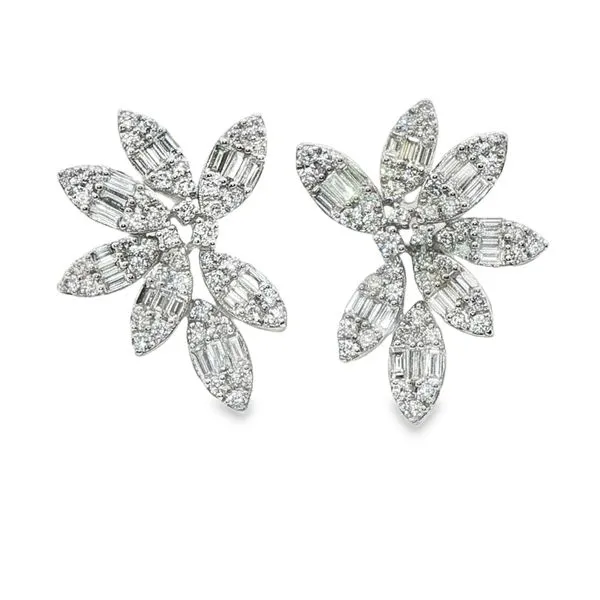 Diamond Earring Mollys Jewelers Brooklyn, NY