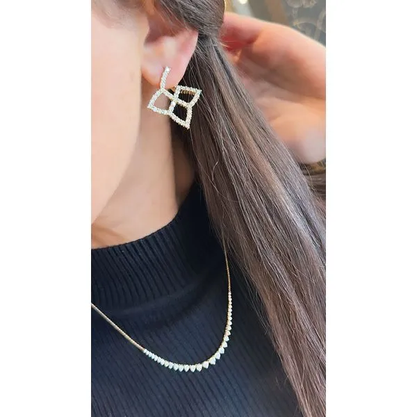 Diamond Earring Image 3 Mollys Jewelers Brooklyn, NY