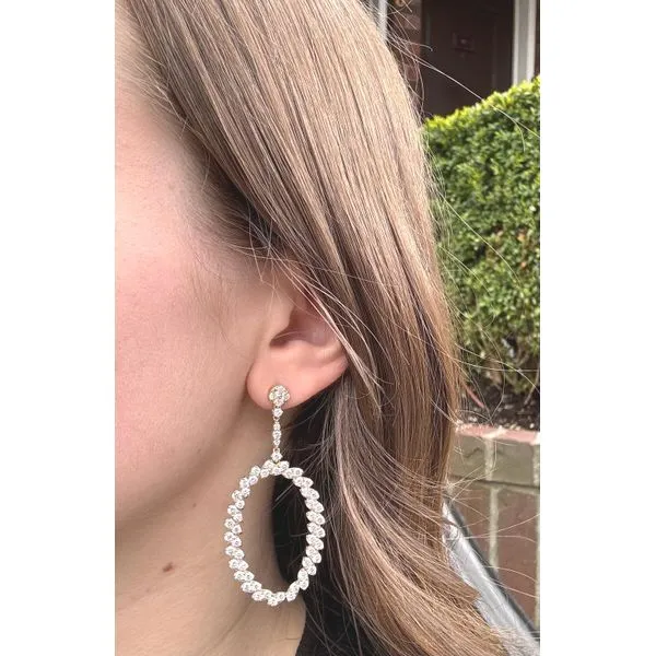 Diamond Earring Image 2 Mollys Jewelers Brooklyn, NY