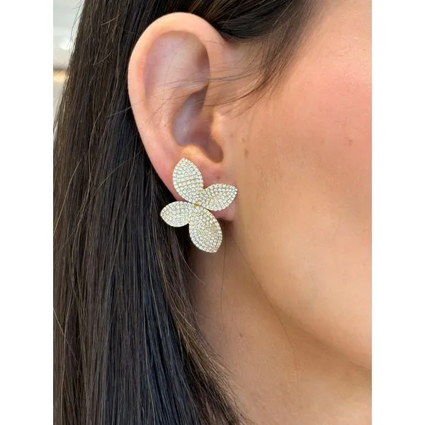 Diamond Flower Earrings In Yellow Gold Image 2 Mollys Jewelers Brooklyn, NY