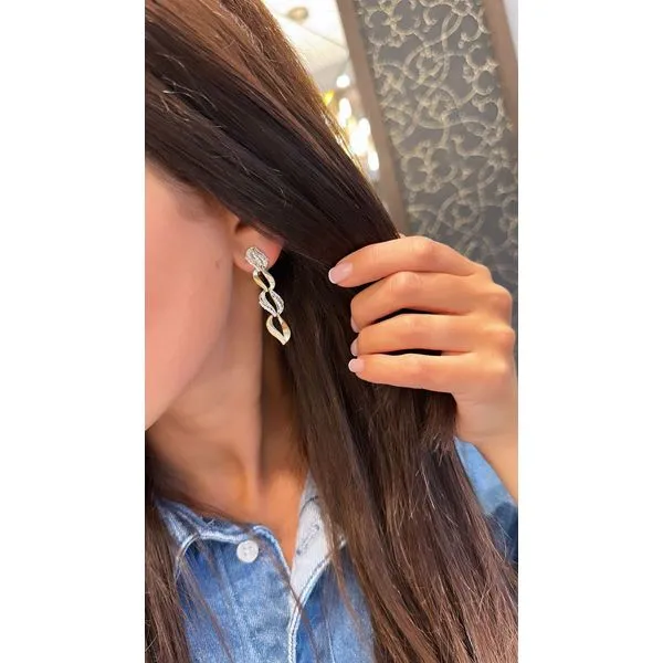 Diamond Earring Mollys Jewelers Brooklyn, NY