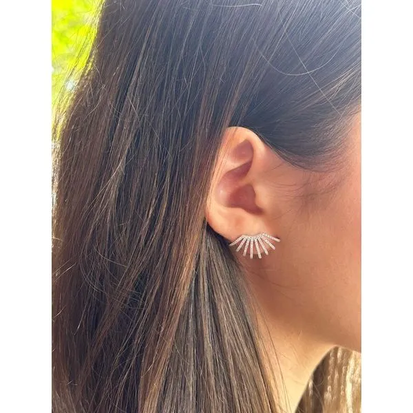 Diamond Earring Image 4 Mollys Jewelers Brooklyn, NY