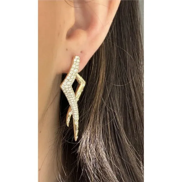 Diamond Earring Image 2 Mollys Jewelers Brooklyn, NY