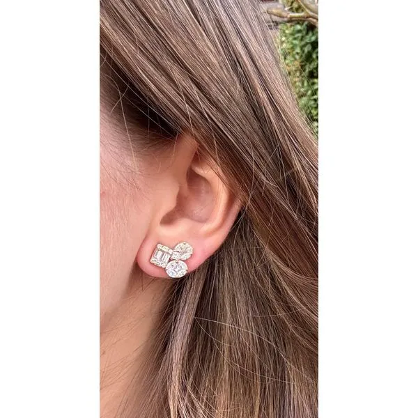 Diamond Earring Mollys Jewelers Brooklyn, NY