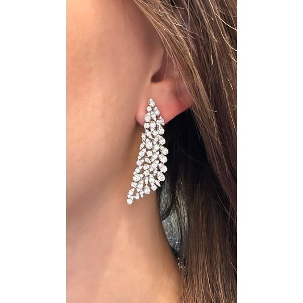 Diamond Earring Image 2 Mollys Jewelers Brooklyn, NY