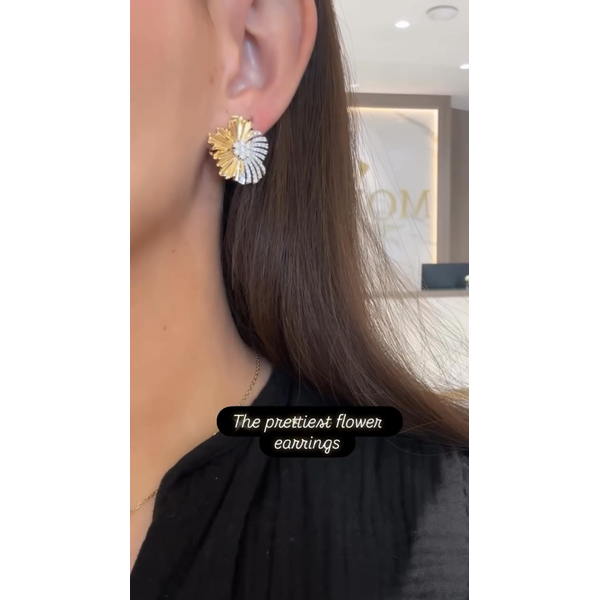 Diamond Earring Image 2 Mollys Jewelers Brooklyn, NY