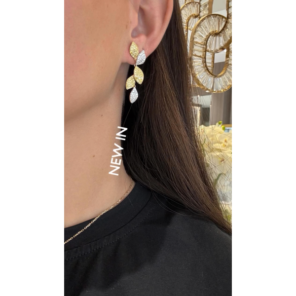 Diamond Earring Image 2 Mollys Jewelers Brooklyn, NY