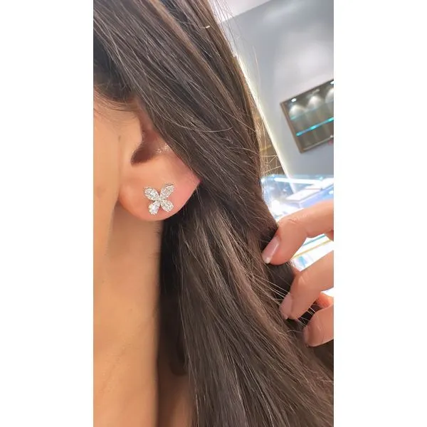 Diamond Earring Mollys Jewelers Brooklyn, NY