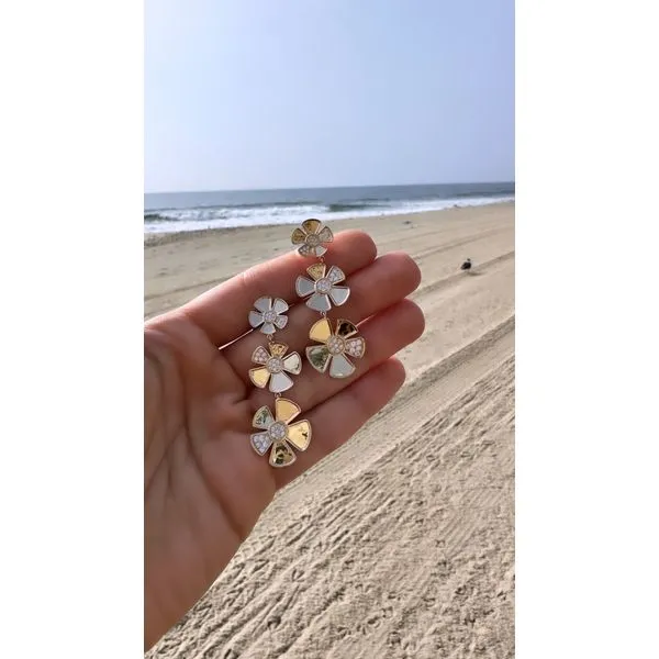 Diamond Earring Image 4 Mollys Jewelers Brooklyn, NY