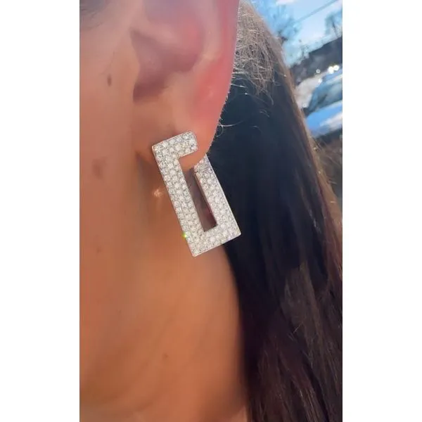 Diamond Earring Mollys Jewelers Brooklyn, NY