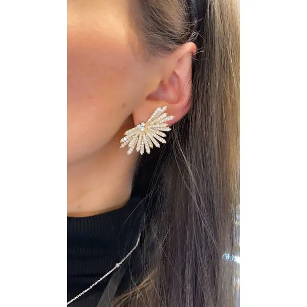 White Gold Snow Flake Earrings Image 2 Mollys Jewelers Brooklyn, NY