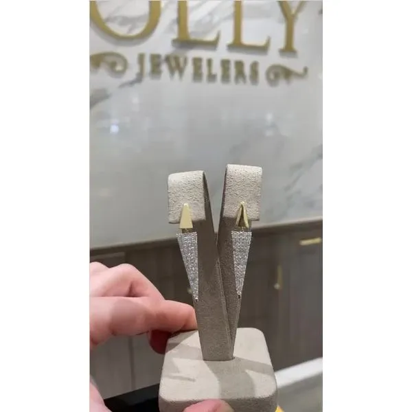 Diamond Earring Mollys Jewelers Brooklyn, NY