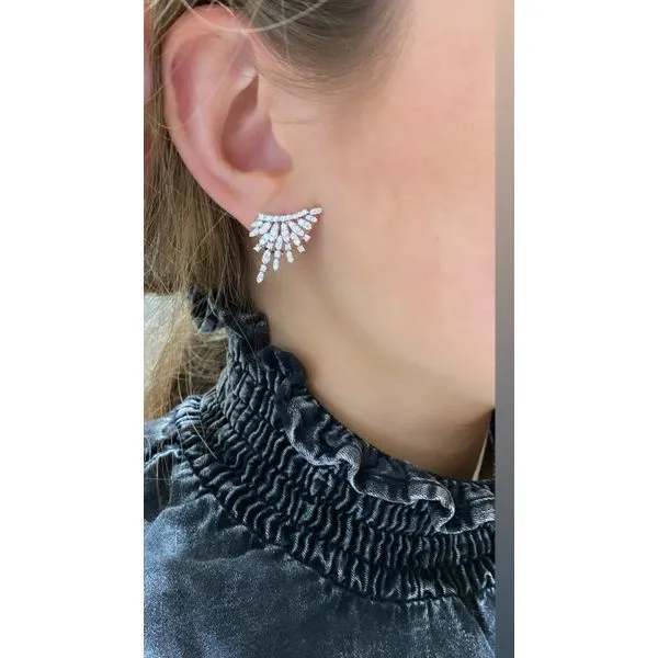 Diamond Earring Mollys Jewelers Brooklyn, NY