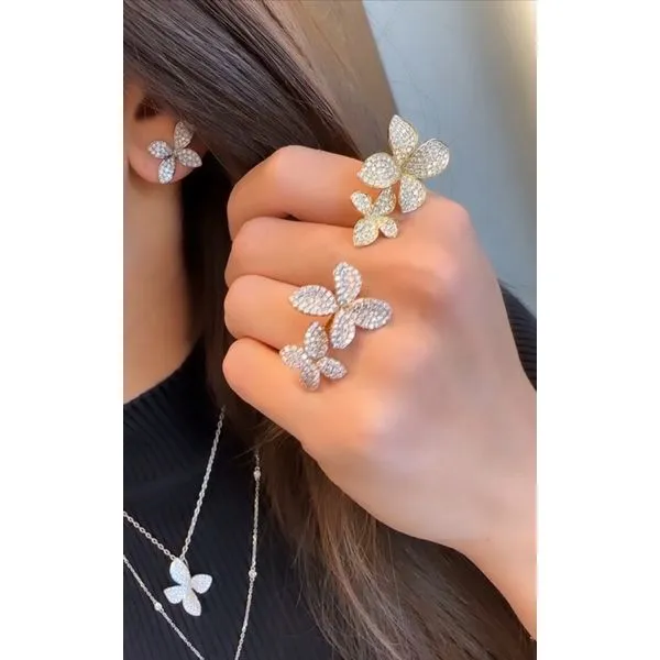 Diamond Earring Mollys Jewelers Brooklyn, NY