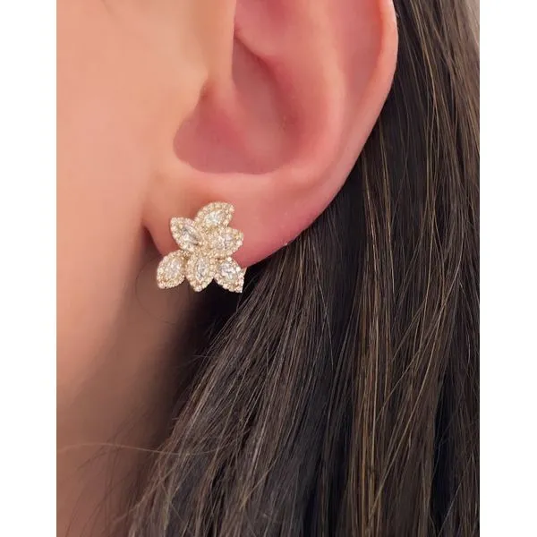 Diamond Earring Mollys Jewelers Brooklyn, NY