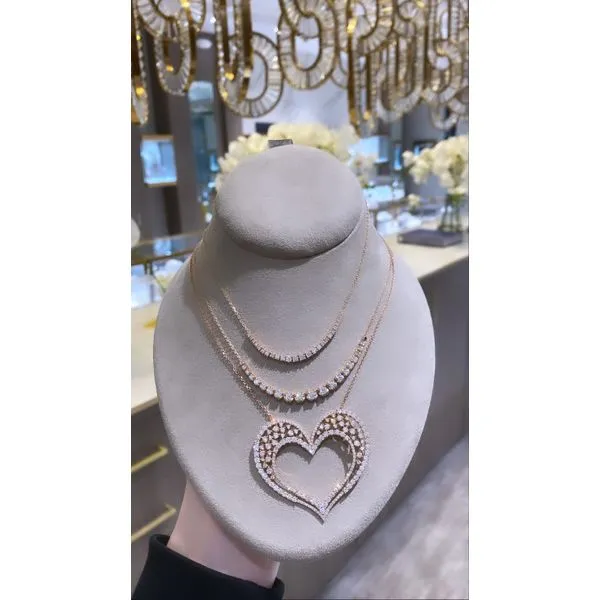 Diamond Pendant Image 3 Mollys Jewelers Brooklyn, NY