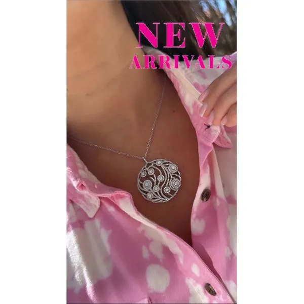 Diamond Pendant Image 2 Mollys Jewelers Brooklyn, NY