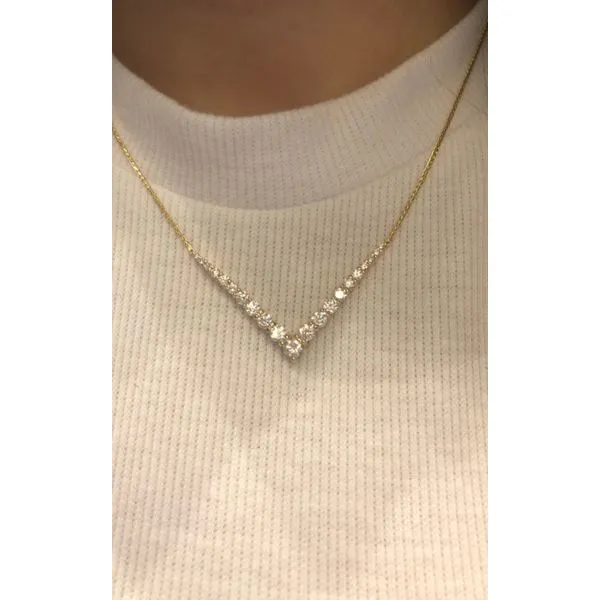 Diamond Pendant Mollys Jewelers Brooklyn, NY