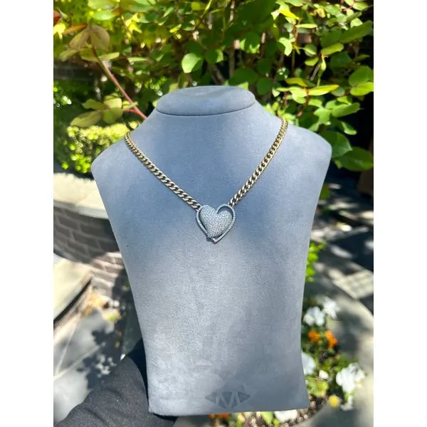 Diamond Pendant Image 2 Mollys Jewelers Brooklyn, NY