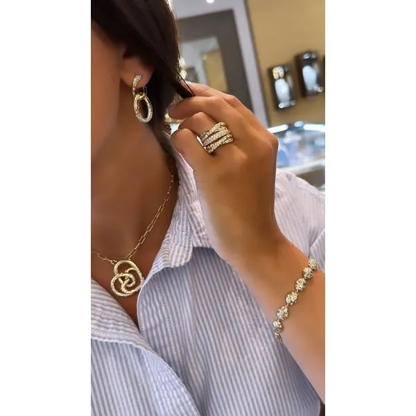Diamond Pendant Mollys Jewelers Brooklyn, NY