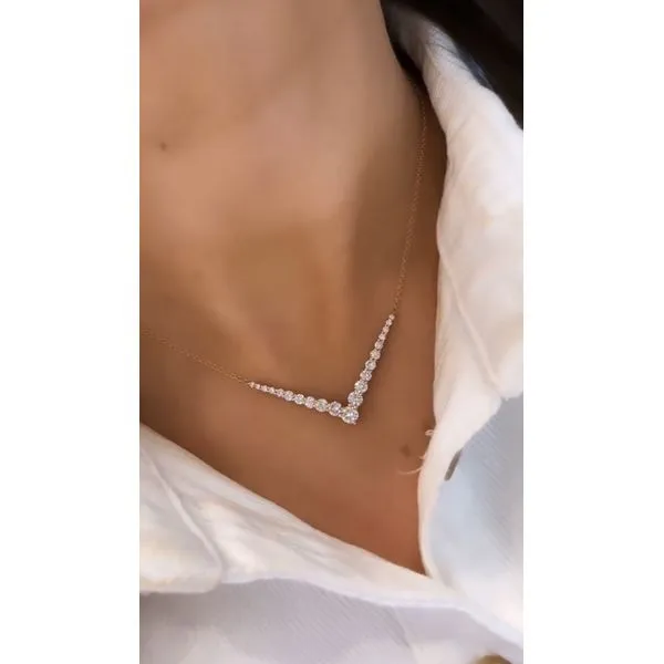 Diamond Pendant Mollys Jewelers Brooklyn, NY