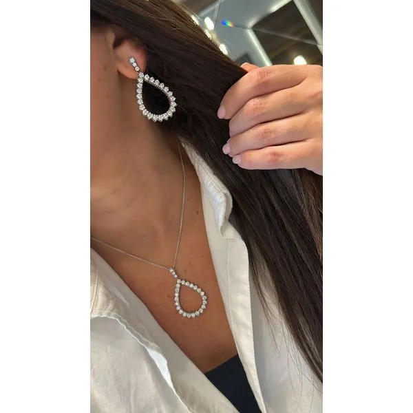 Diamond Pendant Mollys Jewelers Brooklyn, NY