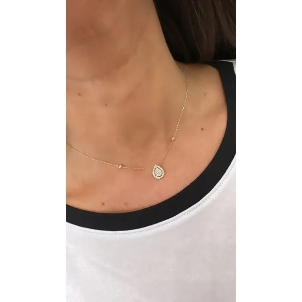 Diamond Pendant Mollys Jewelers Brooklyn, NY