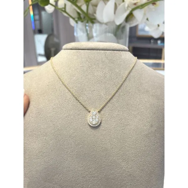 Diamond Pendant Mollys Jewelers Brooklyn, NY