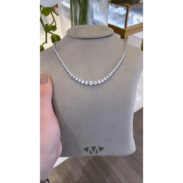 7.80 Carat Graduated Tennis Necklace Image 4 Mollys Jewelers Brooklyn, NY