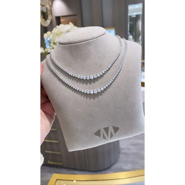 15 Carat Diamond Graduated Tennis Necklace Image 4 Mollys Jewelers Brooklyn, NY