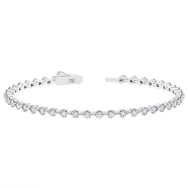 4.10 Carat Diamond Tennis Bracelet Mollys Jewelers Brooklyn, NY