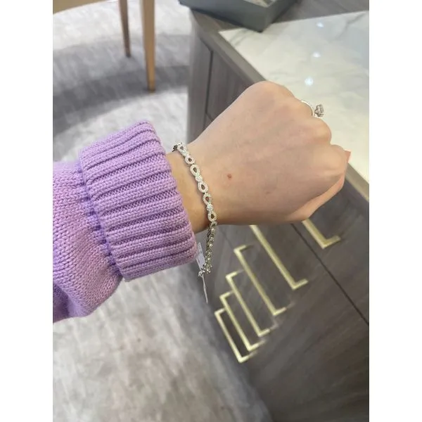 Diamond Bracelet Image 2 Mollys Jewelers Brooklyn, NY