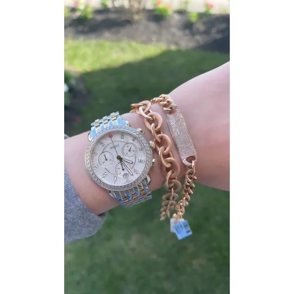 Rose Gold Diamond ID Bracelet – 0.99 Carat Pave Link Design Image 4 Mollys Jewelers Brooklyn, NY