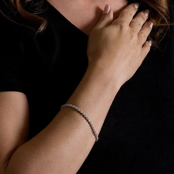 1.52 Carat Adjustable Bolo Bracelet Image 3 Mollys Jewelers Brooklyn, NY