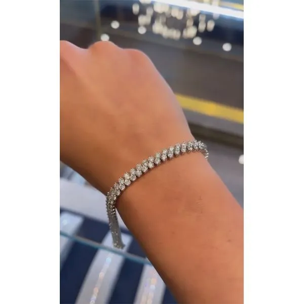 Diamond Bracelet Image 2 Mollys Jewelers Brooklyn, NY