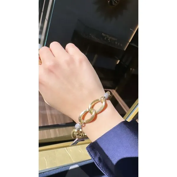 Diamond Bracelet Mollys Jewelers Brooklyn, NY