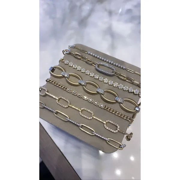 Diamond Bracelet Image 3 Mollys Jewelers Brooklyn, NY