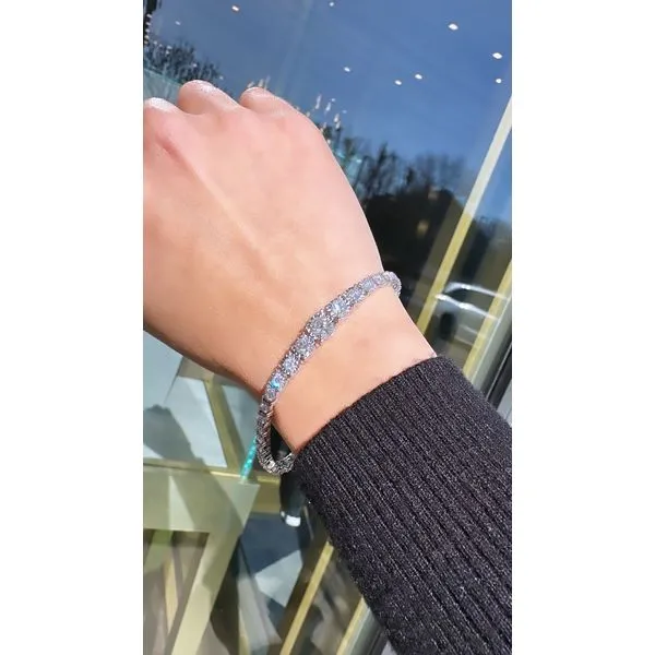 Diamond Bracelet Image 2 Mollys Jewelers Brooklyn, NY