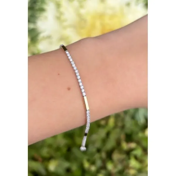 Diamond Bracelet Mollys Jewelers Brooklyn, NY