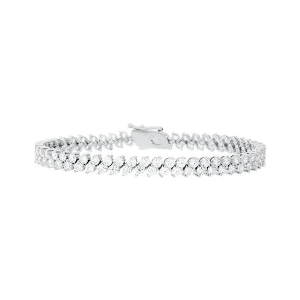 Diamond Bracelet Image 4 Mollys Jewelers Brooklyn, NY