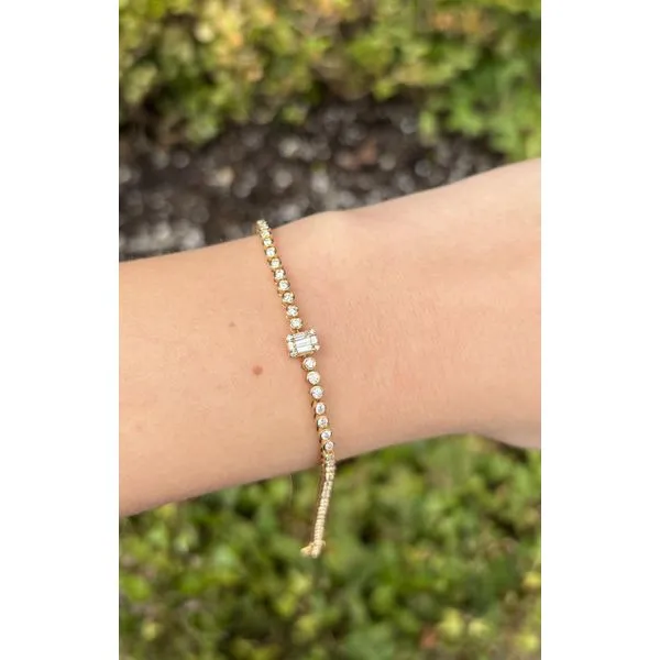 Diamond Bracelet Mollys Jewelers Brooklyn, NY