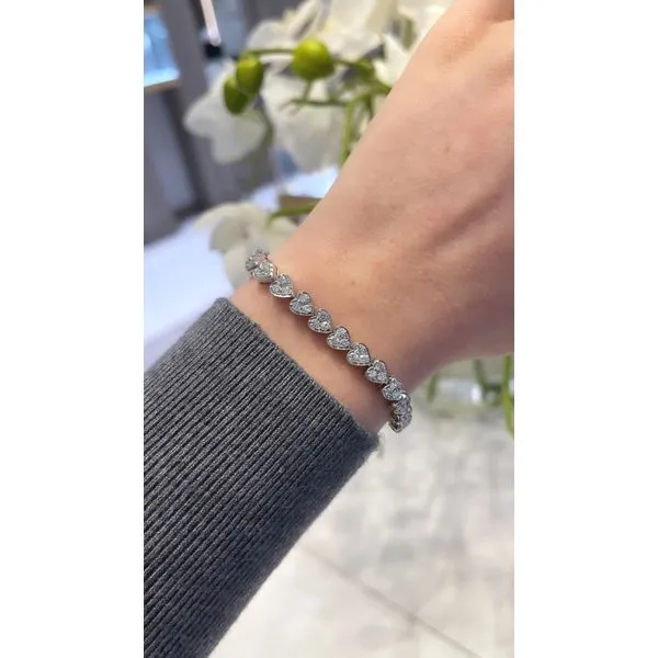 Diamond Bracelet Mollys Jewelers Brooklyn, NY