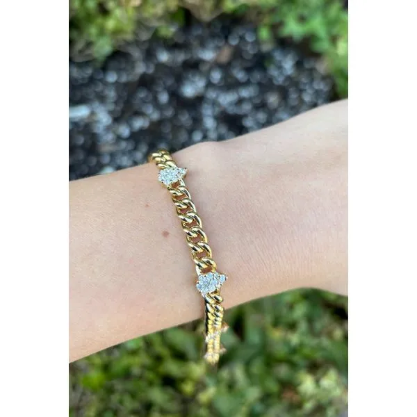 Diamond Bracelet Image 2 Mollys Jewelers Brooklyn, NY