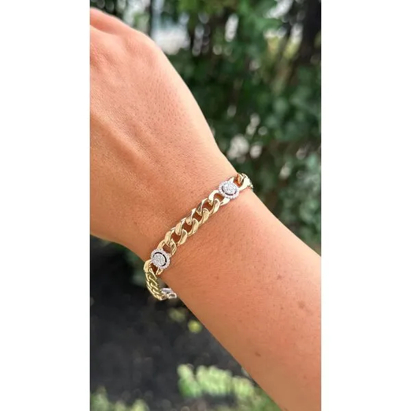 Diamond Bracelet Mollys Jewelers Brooklyn, NY