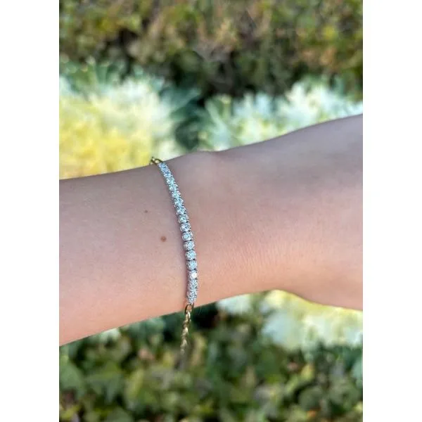 Diamond Bracelet Image 2 Mollys Jewelers Brooklyn, NY