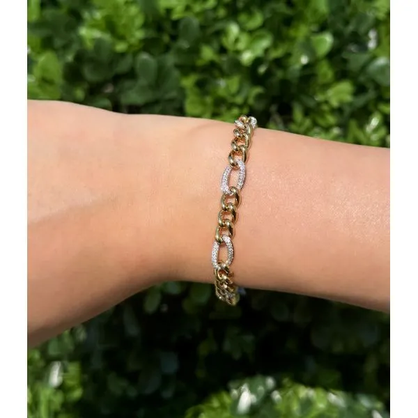 Yellow Gold Diamond Link Bracelet – 0.80 Ct Image 2 Mollys Jewelers Brooklyn, NY