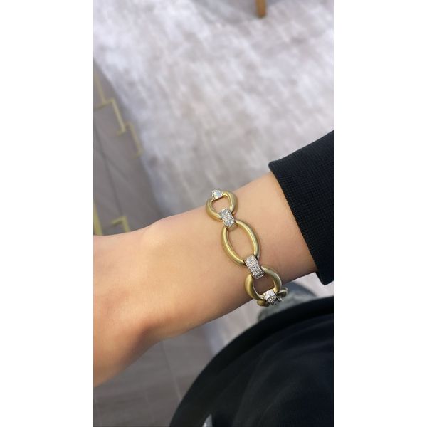 Diamond Bracelet Image 2 Mollys Jewelers Brooklyn, NY
