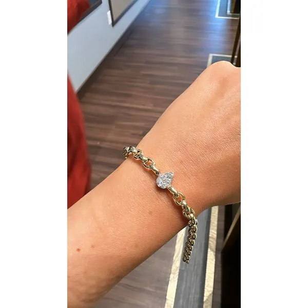 Diamond Bracelet Image 2 Mollys Jewelers Brooklyn, NY