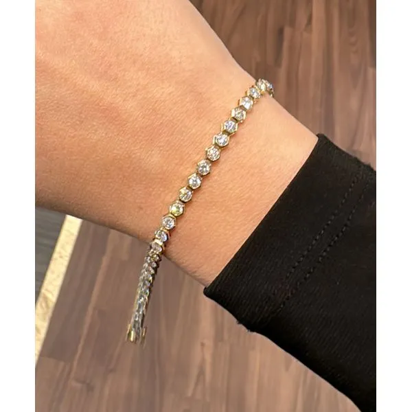 Diamond Bracelet Mollys Jewelers Brooklyn, NY